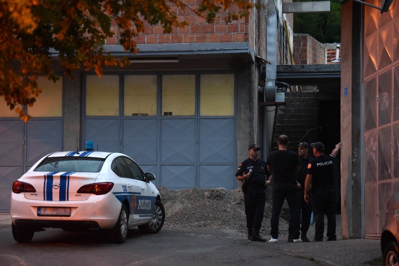 POKUŠAJ MASAKRA U NIKŠIĆU Dva brata izbodena: Jedan u grudni koš, drugi u predelu stomaka