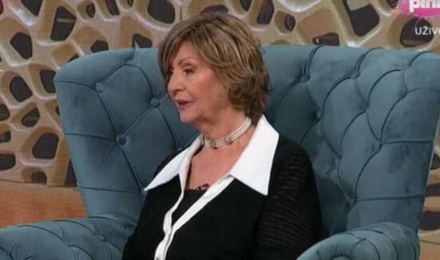 "POSTAVILA JE PITANJE KOJE JE POKVARILO CELU EMISIJU" Lepa Lukić otkrila šta se desilo iza kamera "Balkanskom ulicom!"