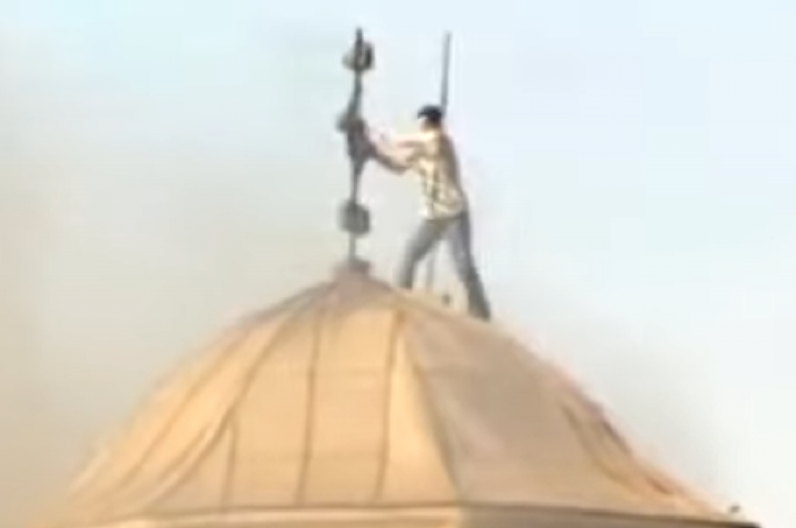 U ERUPCIJI NASILJA ALBANACA NAD SRBIMA UBIJENO 16 SRBA Danas se sećamo martovskog pogroma, NJIHOVE ERUPCIJE TERORIZMA