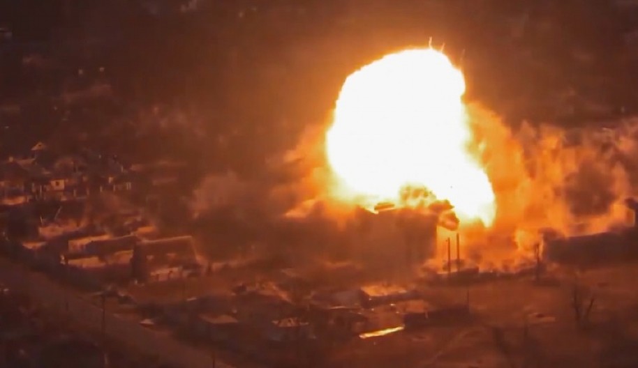 UKRAJINA LANSIRALA SMRTONOSNE LETELICE, SU-34 UZVRAĆA UDARAC...! Bukti sukob, Rusi rapalili raketama po dragocenoj municiji (VIDEO)