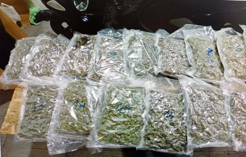 KRENUO NA ISPORUKU PA UHAPŠEN SA KANBISOM   Protiv Nikole je sada podignuta optužnica