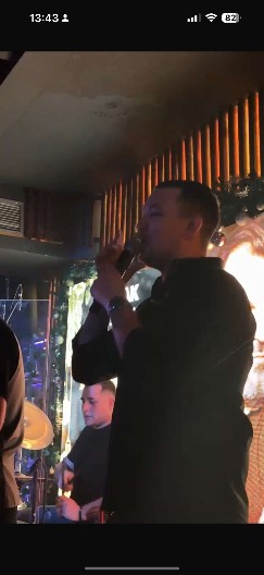 OŽENIO SE UROŠ ŽIVKOVIĆ Svadba održana u strogoj tajnosti, a mladina venčanica je nešto najlepše što ćete videti