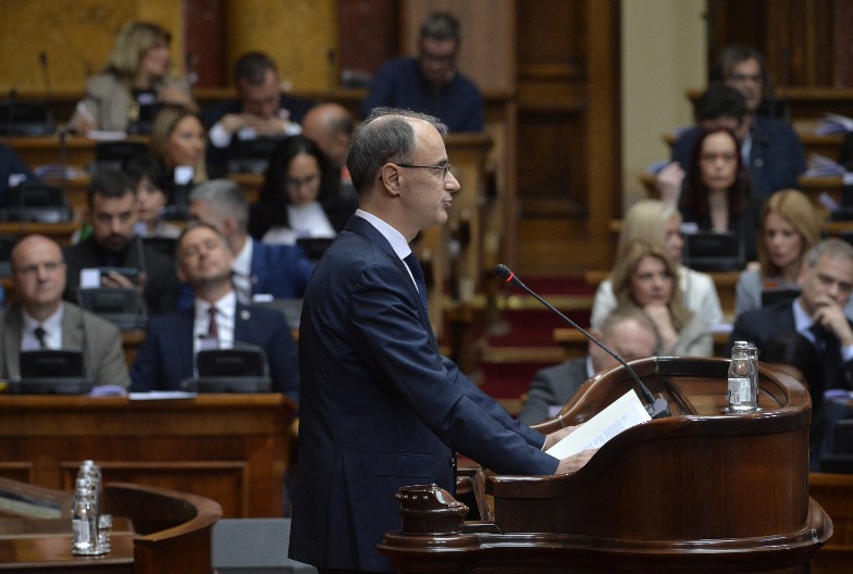 "NE ODUSTAJEMO OD SVOJIH PRINCIPA, ALI NE ODBIJAMO DIJALOG" Macut: Jedan od najvećih izazova nove vlade biće odbrana KiM i očuvanje u sastavu Srbije