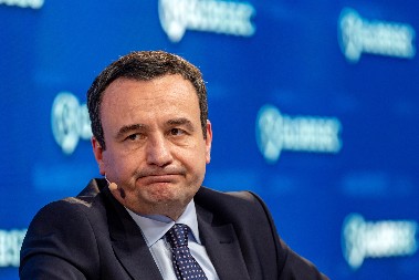 KURTI PODNEO OSTAVKU Banda iz Prištine u rasulu! Prekinuta sednica skupštine