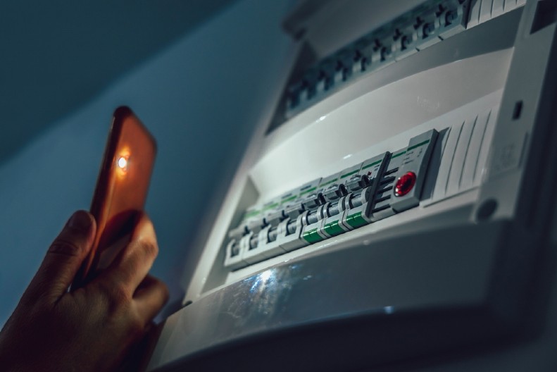 OVI DELOVI BEOGRADA U UTORAK BEZ STRUJE Evo koje ulice će biti u mraku