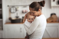 VAŽNA VEST ZA MAJKE I DECU Brnabić: "Završen Predlog zakona o alimentacionom fondu, poslat Skupštini i Vladi"
