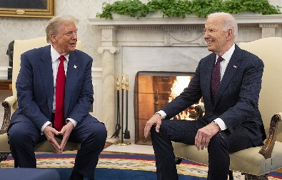 "BUDITE STRPLJIVI, OVO STANJE ĆE POTRAJATI" Tramp okrivio Bajdena za pad ekonomije SAD: "Zemlja će uskoro procvetati"