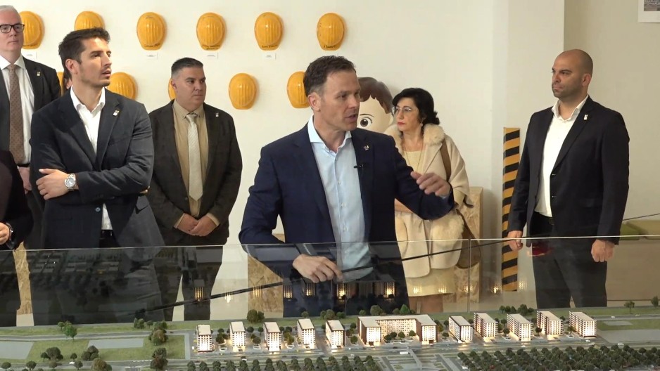 GRAĐANI, ZAVIRITE U BUDUĆNOST! OBRATIO SE MINISTAR MALI: Predstavljanje makete EXPO 2027, evo kako će sve izgledati za dve godine (FOTO/VIDEO)