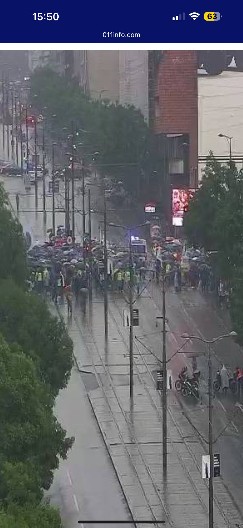 ISPRAVKA - PAKLENI PLAN BLOKADERA FOTELJAŠA: NAVODNO MOGUĆA Operacija "blek boks" za paralisanje Srbije