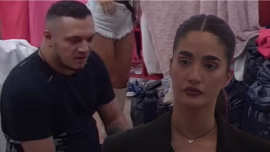 GASTOZ OTKRIO ZA KOJU CIFRU JE U VEZI SA ANĐELOM Priznao da je trpi samo zbog novca! (VIDEO)