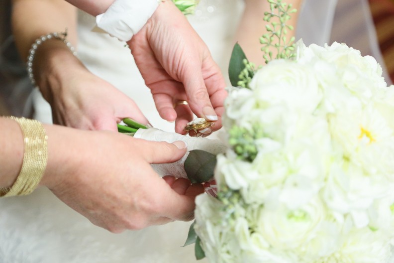 POSLAO BOMBU KAO POKLON ZA VENČANJE! Mladoženja poginuo na licu mesta!