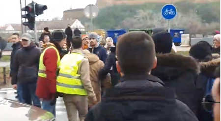 HRONOLOGIJA OPOZICIONOG LUDILA: Ovakve lažove i psihopate majka ne rađa! (FOTO/VIDEO)