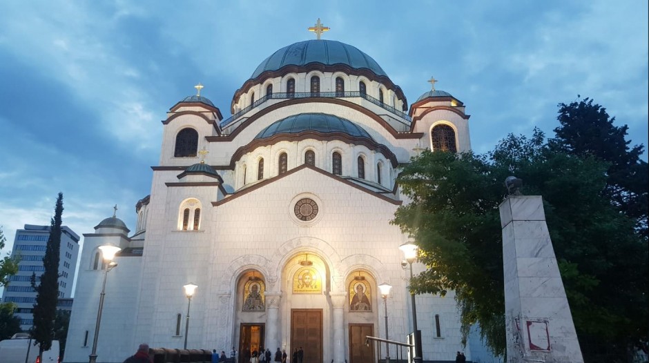 DA LI SMETE DA SE OMRSITE U PONOĆ? Pogledajte u koje tačno VREME prestaje post!