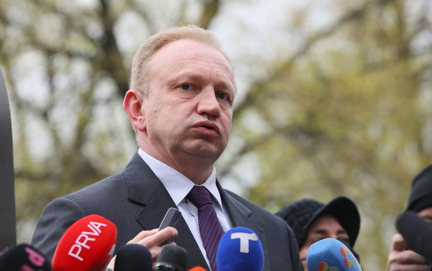 ĐILASU KUM OKRENUO LEĐA "Blokderska lista je apsolutna glupost, kao i vanredni izbori" (VIDEO)