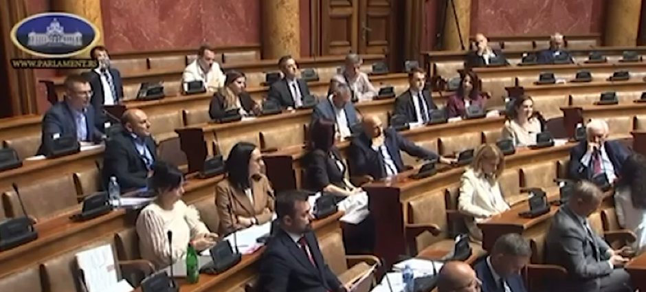 SKANDAL U SKUPŠTINI Aleksićev Parandilović uvredio zemlju koja je dokazani prijatelj Srbije