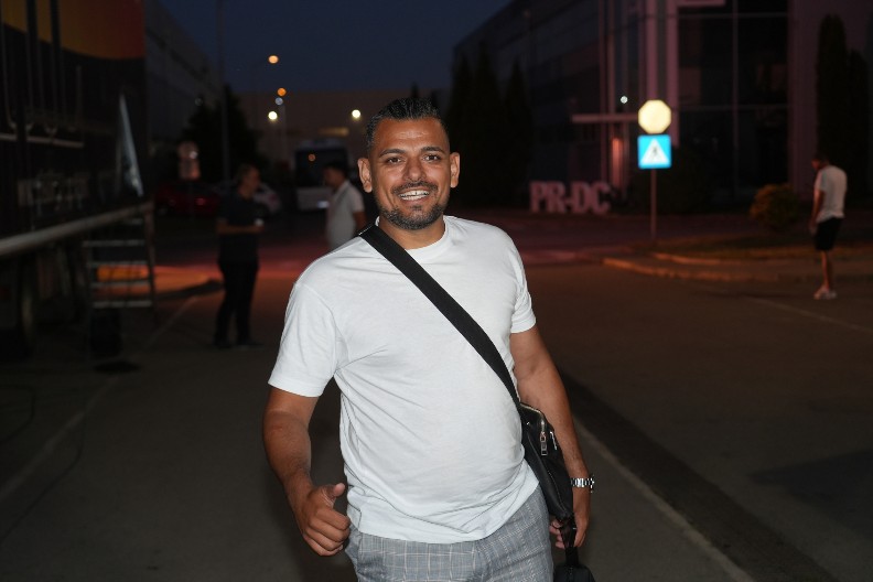 LUKSUZNA NEKRETNINA BORE SANTANE OSTAVLJA BEZ DAHA! Bazen, sauna u dvorištu i palme, a evo koja zadrugarka se baškari u njoj (FOTO)