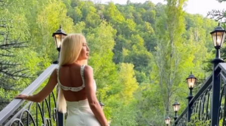 "UZIMAO JOJ JE PASOŠ I ZAKLJUČAVAO U STANU" Naša misica otišla u Dubai, pa se udala, a sada isplivale šokantne tvrdnje!