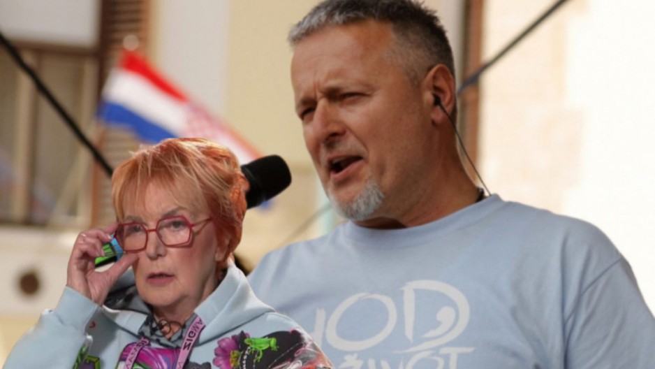 "HRVATI SE LOŽE NA GLUPOSTI" Vedrana Rudan oštro o koncertu Tompsona na Hipodromu: "Dobili smo odgovor na hrvatsko pitanje svih pitanja"