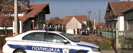 SUĐENJE ZA TRAGEDIJU U DOMU ZA STARE U VOJKI  On se tereti da je  kao ko­ri­snik uslu­ge sme­šta­ja iza­zvao po­žar