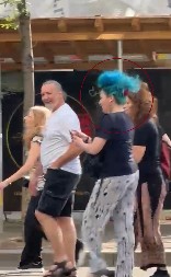 DA LI JE OVO MOGUĆE? Protest se pretvorio u vašar,  ovako li se žali za stradalima u padu nadstrešnice? (FOTO/VIDEO)