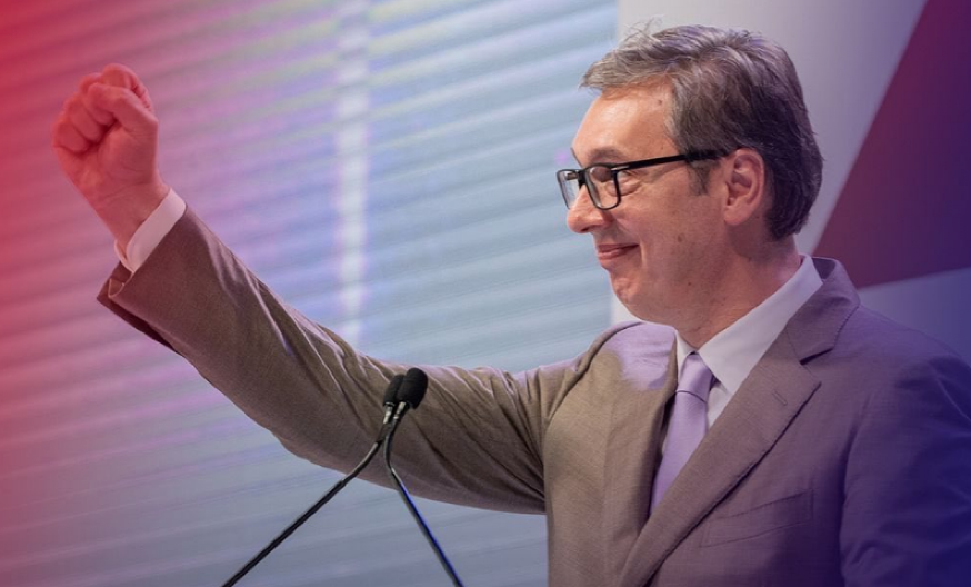 VUČIĆ SE OGLASIO "Upravo iz Predsedništva!" (FOTO)