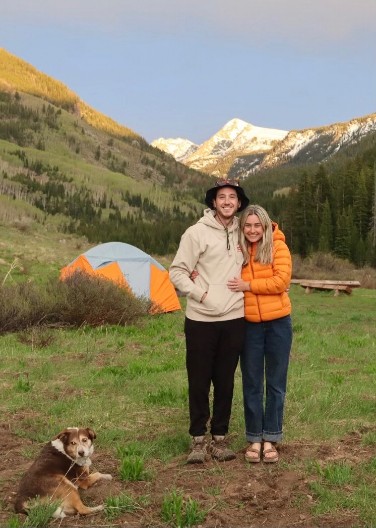 TRAGEDIJA NA MEDENOM MESECU! Mladoženju udario "grom iz vedra neba" dok je bio u plićaku, preminuo dan kasnije (FOTO)