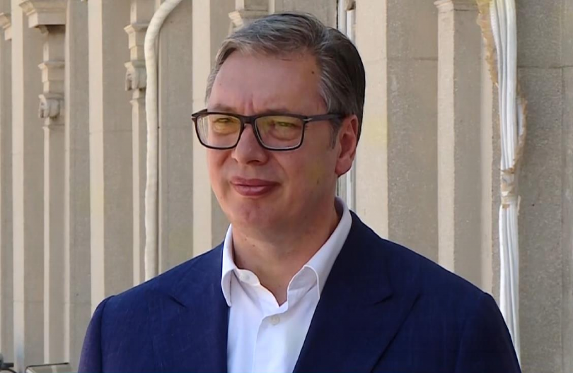 VUČIĆ O PLANU ZA BLOKADU RAFINERIJE Zamislite tu ideju, da smo ih hapsili - ne bi dobili ispod tri godine robije!