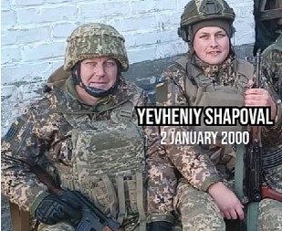 POGINULI ZAJEDNO U ISTOM ROVU I ISTOJ GROBNICI: Potresna priča o ukrajinskom ocu i sinu koji su branili Ukrajinu dok ih granata nije zbrisala