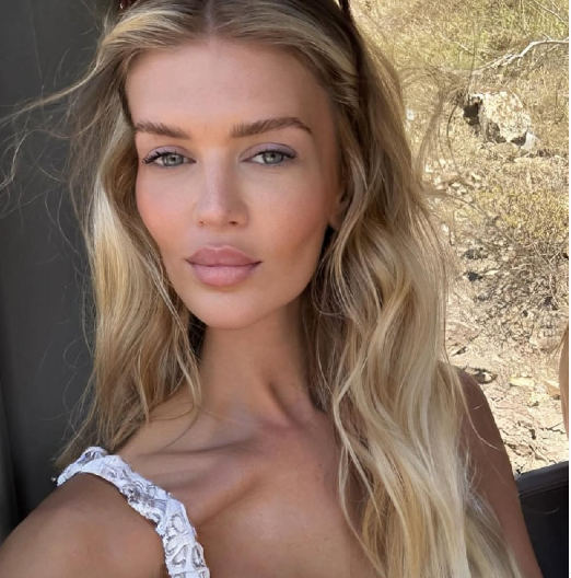 "TOPLO MI JE OKO SRCA ŠTO SAM OTIŠLA IZ HRVATSKE" Mis planete zgrožena domovinom, oglasila se iz Emirata!