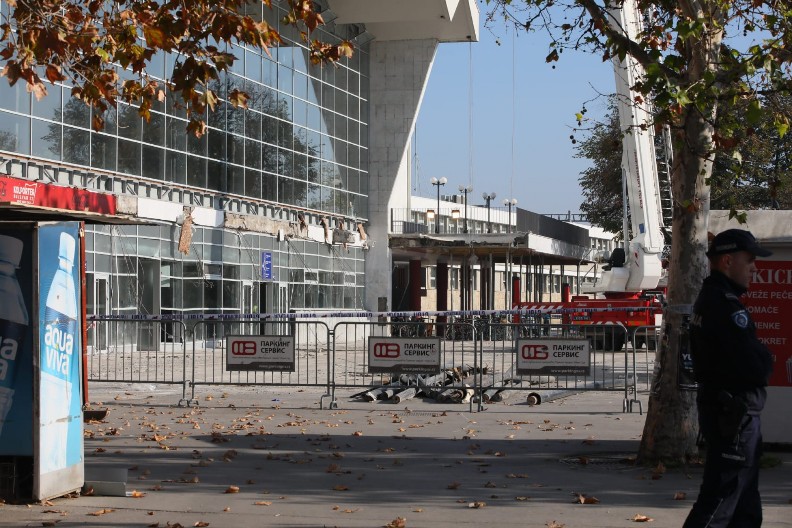 GAJIĆ OBJAVIO NOVE PODATKE O NADSTREŠNICI Kažu da građevinski dnevnici nisu objavljeni, A EVO IH! TU JE SVE CRNO NA BELO