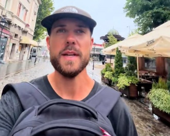 "OBIŠAO SAM 14 DRŽAVA, ALI SAMO U SRBIJI OSETIO OVO" Amerikanac u šoku zbog onoga što je doživeo u Beogradu!