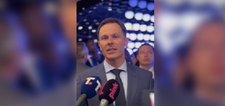"DOĐITE DA VIDITE ŠTA SMO NAPRAVILI"  Siniša Mali odgovorio blokaderima iz Hale 5 na otvaranju EXPO 2027 Playground (VIDEO)