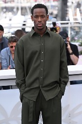 SKANDAL KOJI TRESE HOLIVUD! Čuveni glumac optužen za silovanje