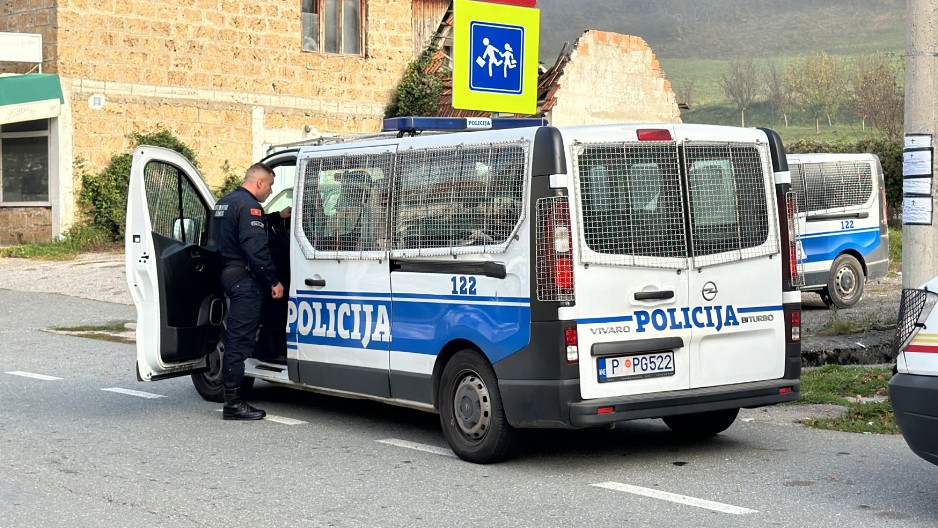 LANČANI SUDAR U DONJOJ GORICI, SUDARILO SE 6 VOZILA! Hitna pomoć i policija izašli na lice mesta