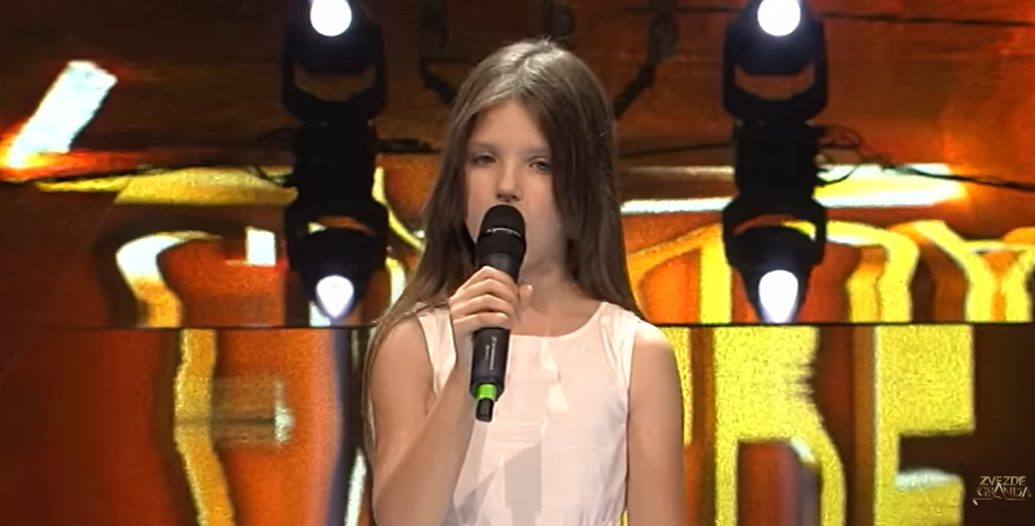 BILA JE NAJMLAĐA ZVEZDA GRANDA, A SAD JE NEPREPOZNATLJIVA! Udala se za 20 godina starijeg, evo kako izgleda njen muž (FOTO)