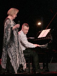 VELIKA LJUBAVNA PRIČA Gabi Novak je bila u braku kad je upoznala Arsena, izgubila je bebu zbog telefonskog poziva