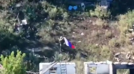 VIJORI SE RUSKA TROBOJKA, ZAUZET JE ALEKSANDROGRAD! Artiljerija počistila put za vojsku, objavljeni snimci bitke (VIDEO)