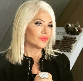 "NIKADA NE BIH MOGLA DA BUDEM SA SLEPCEM KOJI NEMA PARA" Naša voditeljka šokirala izjavom!