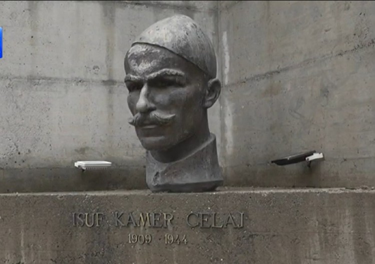 SPORNE SPOMENIKE TRAŽE ŠIROM CRNE GORE: Herceg Novi, Plužine, Petnjica…