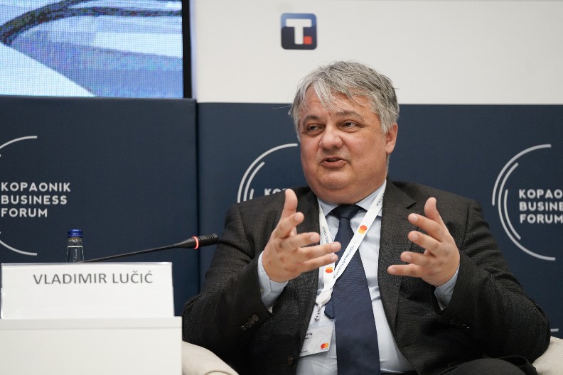 LUČIĆ RAZVALIO NOVU S I N1: Postoji, izgleda, grupa ljudi koji se boje da će stvarno postati nezavisni mediji!