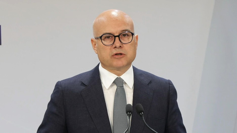 "DA NASILNICIMA POKAŽEMO KAKO IZGLEDA PRISTOJNA I VEĆINSKA SRBIJA" Vučević objavio snimak sa ulica Novog Sada (VIDEO)