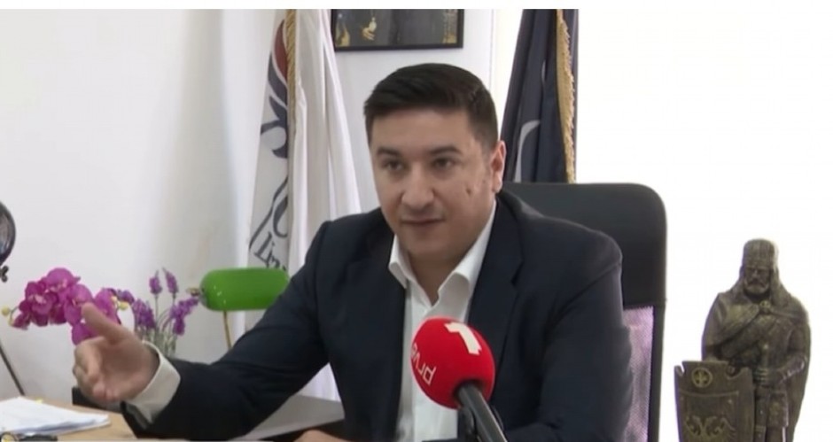 SLOBODNA CRNA GORA POKREĆE NAROD: Referendum o Kosovu, NATO-u i srpskom jeziku