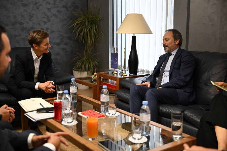 BRNABIĆ SA ŽIOFREOM U BRISELU: Dobro poznaje našu zemlju i njen evropski put (FOTO/VIDEO)