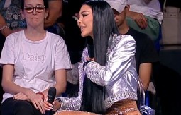 OVAKO IZGLEDA SILIKONSKA ZADNJICA OD 4.000 EVRA Maja Marinković se skinula u programu, da li vredi tolikih para?