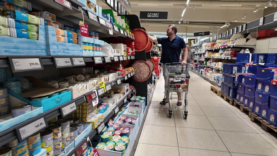 Trgovcima prete milionske kazne ako prekrše: Ovi proizvodi moraju na posebne police