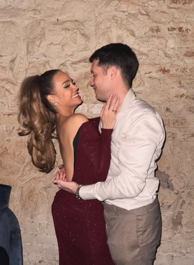 PEVAČICIN BIVŠI DONEO KONAČNU ODLUKU Nakon razvoda braka, evo šta će biti sa ljubavnim gnezdom u centru Beograda