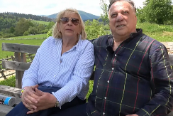 POSLEDNJA PESMA NOSI BOLNU PORUKU Halid je 3 nedelje pred smrt objavio numeru posvećenu supruzi: "Naša ljubav, znaj, naš je spomenik"