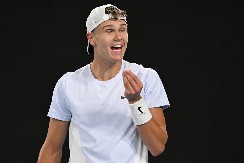 NIKAD VEĆA SENZACIJA U ŠANGAJU Totalni autsajder izbacio Runea