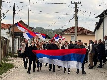 ALBANCI PUCAJU OD MUKE ZBOG SRPSKE SLOGE Veliki odziv našeg naroda na izborima na Kosovu i Metohiji!