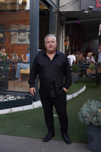 "NIKADA VIŠE NE BIH UŠAO U RIJALITI DA BRUKAM DECU" Pevač presekao, nakon učešća doneo konačnu odluku: "Ne postoji novac..."